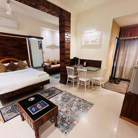 Hotel The Galaxy Jabalpur Zewnętrze zdjęcie